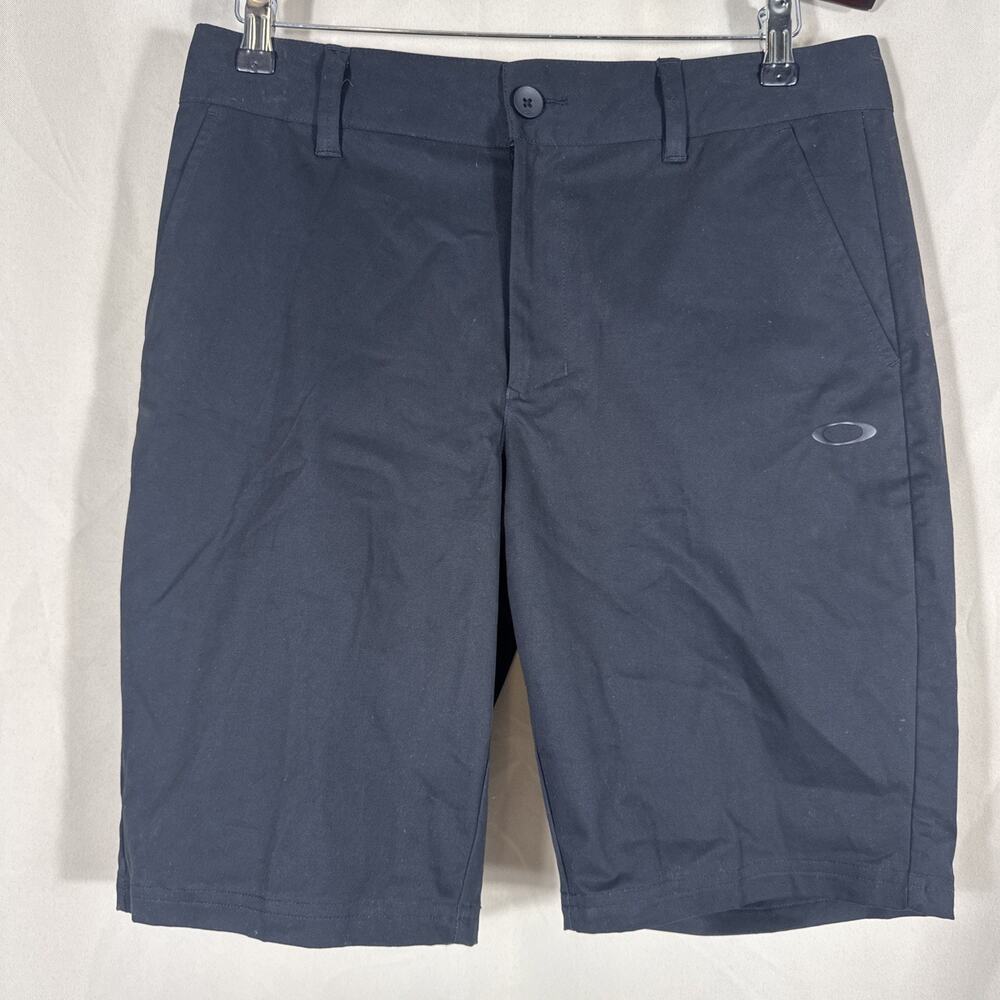 Oakley Men’s Shorts Size 32 Black Regular Fit Golf Performance Chino Casual